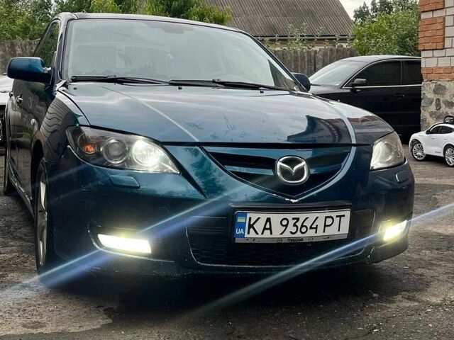 Синий Мазда 3, объемом двигателя 1.6 л и пробегом 512 тыс. км за 3500 $, фото 1 на Automoto.ua