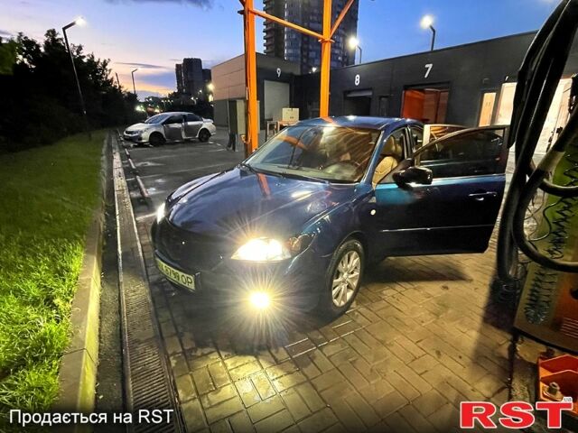 Синій Мазда 3, об'ємом двигуна 1.6 л та пробігом 256 тис. км за 5500 $, фото 1 на Automoto.ua