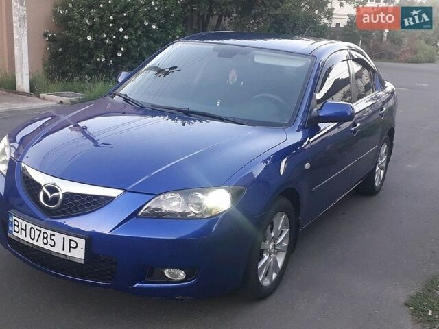 Синий Мазда 3, объемом двигателя 1.6 л и пробегом 170 тыс. км за 6500 $, фото 1 на Automoto.ua