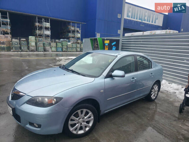 Синий Мазда 3, объемом двигателя 1.6 л и пробегом 184 тыс. км за 5000 $, фото 1 на Automoto.ua