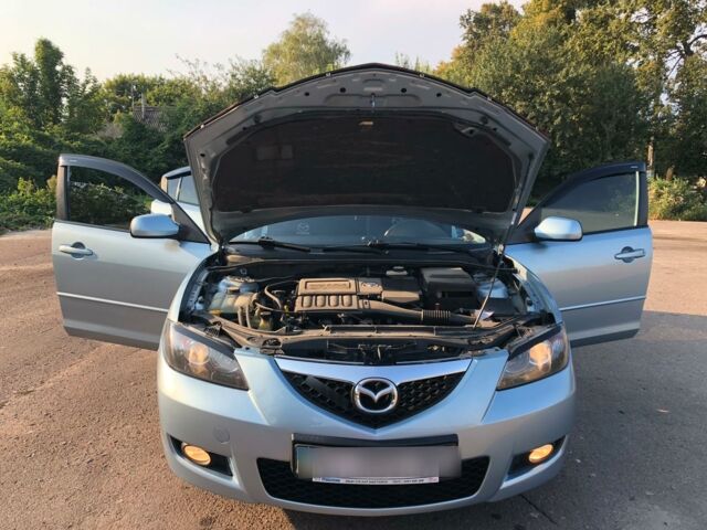 Синій Мазда 3, об'ємом двигуна 1.6 л та пробігом 125 тис. км за 7500 $, фото 1 на Automoto.ua
