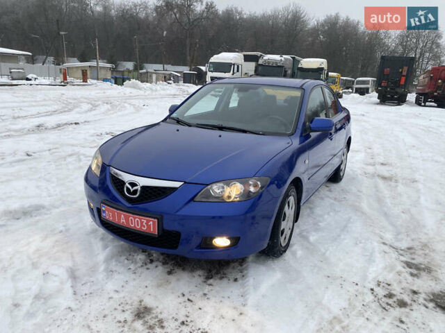 Синий Мазда 3, объемом двигателя 1.6 л и пробегом 204 тыс. км за 5199 $, фото 1 на Automoto.ua
