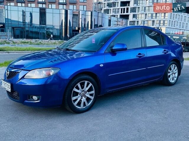 Синий Мазда 3, объемом двигателя 1.6 л и пробегом 287 тыс. км за 4850 $, фото 1 на Automoto.ua
