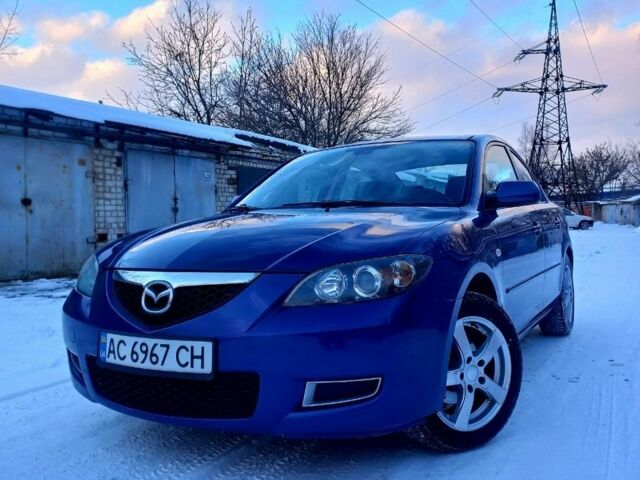 Синий Мазда 3, объемом двигателя 1.6 л и пробегом 200 тыс. км за 4700 $, фото 1 на Automoto.ua