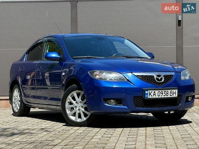 Синий Мазда 3, объемом двигателя 1.6 л и пробегом 196 тыс. км за 6500 $, фото 1 на Automoto.ua