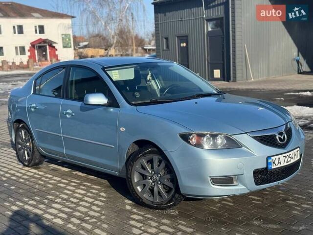 Синій Мазда 3, об'ємом двигуна 1.6 л та пробігом 112 тис. км за 5700 $, фото 1 на Automoto.ua