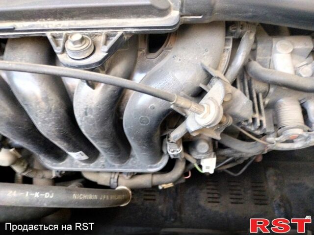 Синий Мазда 3, объемом двигателя 1.6 л и пробегом 160 тыс. км за 6000 $, фото 1 на Automoto.ua