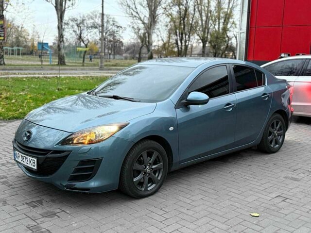 Синий Мазда 3, объемом двигателя 1.6 л и пробегом 228 тыс. км за 5950 $, фото 1 на Automoto.ua