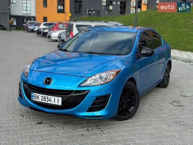 Синий Мазда 3, объемом двигателя 1.6 л и пробегом 206 тыс. км за 6800 $, фото 1 на Automoto.ua