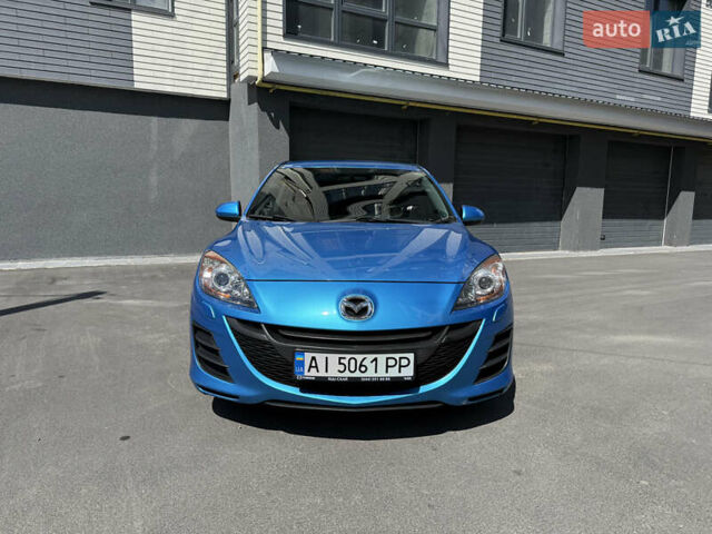 Синій Мазда 3, об'ємом двигуна 1.6 л та пробігом 137 тис. км за 9500 $, фото 1 на Automoto.ua