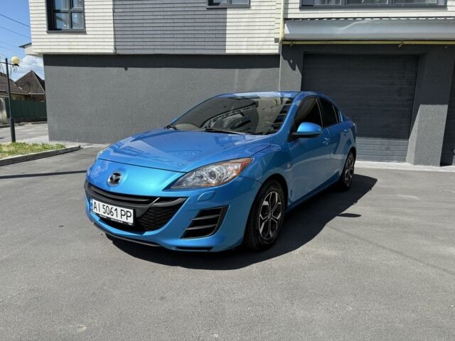 Синий Мазда 3, объемом двигателя 1.6 л и пробегом 137 тыс. км за 9500 $, фото 1 на Automoto.ua
