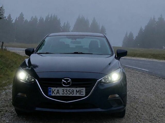 Синій Мазда 3, об'ємом двигуна 2 л та пробігом 245 тис. км за 8800 $, фото 1 на Automoto.ua
