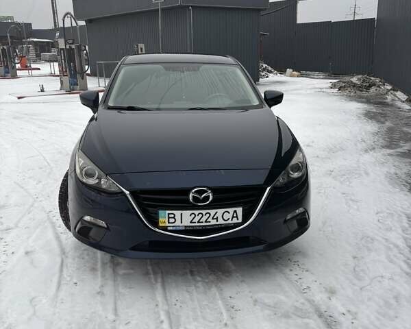 Синий Мазда 3, объемом двигателя 1.6 л и пробегом 153 тыс. км за 10700 $, фото 1 на Automoto.ua