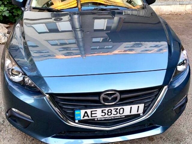 Синий Мазда 3, объемом двигателя 1.5 л и пробегом 110 тыс. км за 10000 $, фото 1 на Automoto.ua