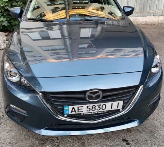 Синий Мазда 3, объемом двигателя 1.5 л и пробегом 110 тыс. км за 10000 $, фото 1 на Automoto.ua