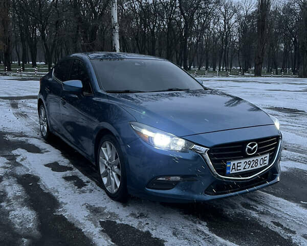 Синий Мазда 3, объемом двигателя 2 л и пробегом 155 тыс. км за 12800 $, фото 1 на Automoto.ua
