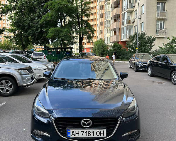 Синий Мазда 3, объемом двигателя 1.5 л и пробегом 128 тыс. км за 15200 $, фото 1 на Automoto.ua