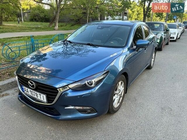Синий Мазда 3, объемом двигателя 2 л и пробегом 99 тыс. км за 13400 $, фото 1 на Automoto.ua