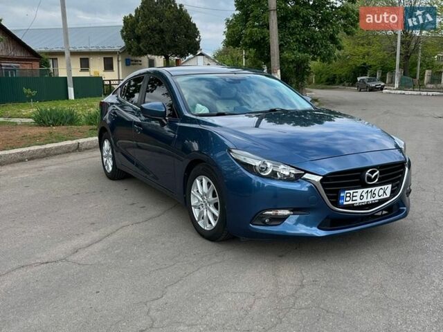 Синий Мазда 3, объемом двигателя 2 л и пробегом 124 тыс. км за 13500 $, фото 1 на Automoto.ua
