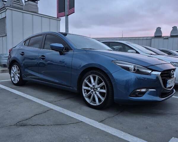 Синий Мазда 3, объемом двигателя 2 л и пробегом 97 тыс. км за 17000 $, фото 1 на Automoto.ua