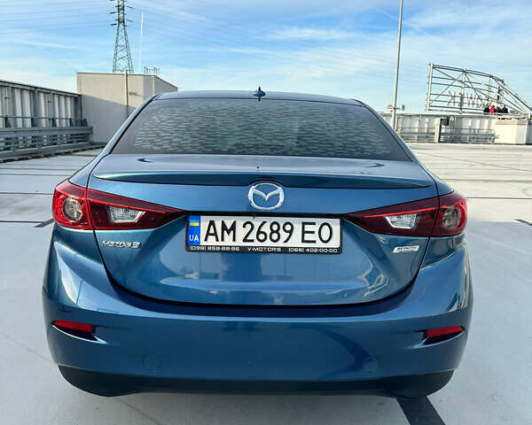 Мазда 3 2018 в Житомире на Automoto.ua Синий Мазда 3, объемом двигателя 2.49 л и пробегом 130 тыс. км за 13500 $, фото 1 на Automoto.ua