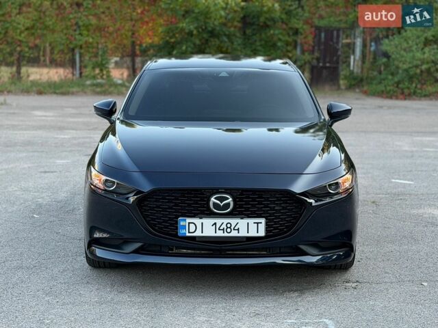 Синий Мазда 3, объемом двигателя 2.49 л и пробегом 66 тыс. км за 16000 $, фото 1 на Automoto.ua