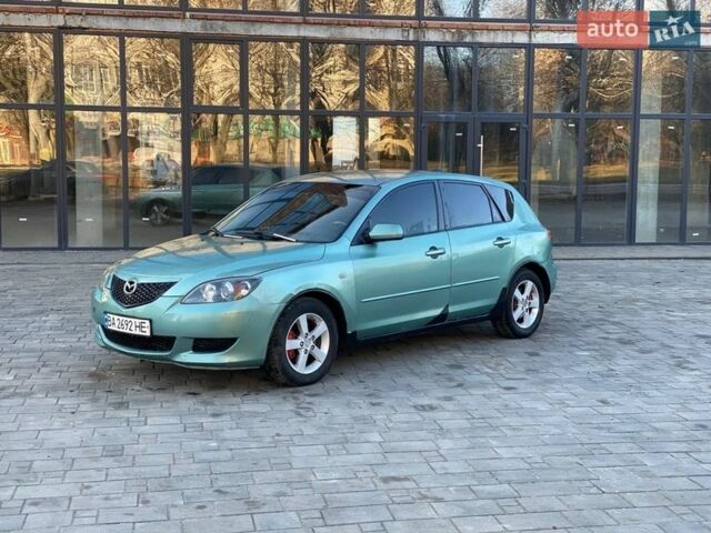 Зеленый Мазда 3, объемом двигателя 1.6 л и пробегом 365 тыс. км за 2700 $, фото 1 на Automoto.ua