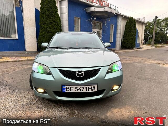 Зелений Мазда 3, об'ємом двигуна 1.6 л та пробігом 340 тис. км за 3850 $, фото 1 на Automoto.ua
