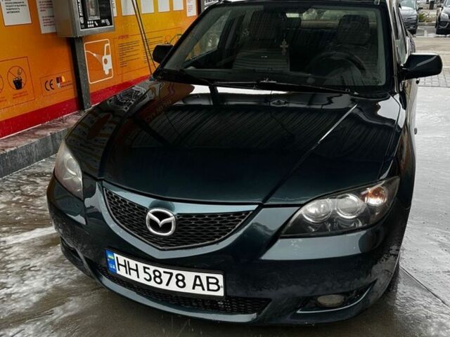Зеленый Мазда 3, объемом двигателя 1.6 л и пробегом 220 тыс. км за 3999 $, фото 1 на Automoto.ua