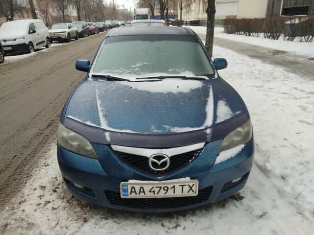 Зеленый Мазда 3, объемом двигателя 1.6 л и пробегом 300 тыс. км за 3300 $, фото 1 на Automoto.ua