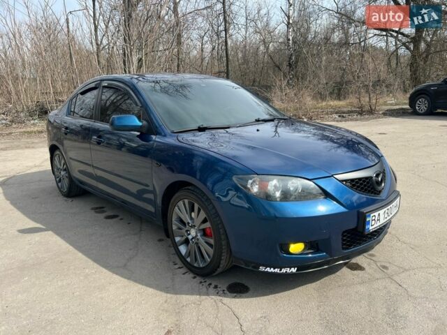 Зеленый Мазда 3, объемом двигателя 1.6 л и пробегом 260 тыс. км за 4500 $, фото 1 на Automoto.ua