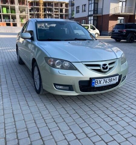 Зеленый Мазда 3, объемом двигателя 1.6 л и пробегом 180 тыс. км за 5700 $, фото 1 на Automoto.ua