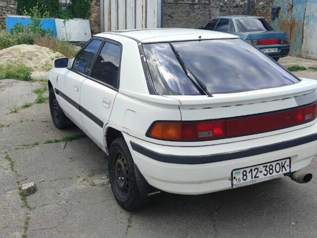Білий Мазда 323, об'ємом двигуна 0 л та пробігом 150 тис. км за 899 $, фото 1 на Automoto.ua
