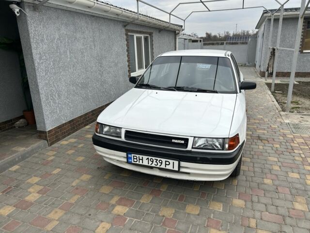 Білий Мазда 323, об'ємом двигуна 1.8 л та пробігом 3 тис. км за 2000 $, фото 1 на Automoto.ua