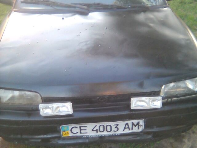 Чорний Мазда 323, об'ємом двигуна 1.7 л та пробігом 999 тис. км за 40 $, фото 1 на Automoto.ua