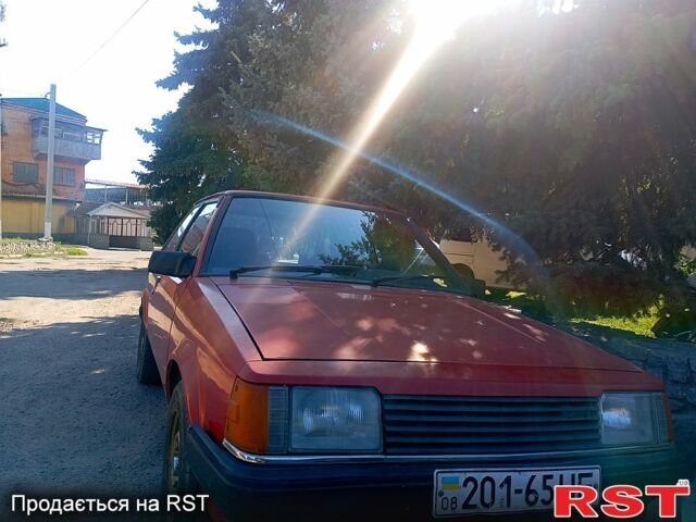 Красный Мазда 323, объемом двигателя 1.3 л и пробегом 0 тыс. км за 840 $, фото 1 на Automoto.ua