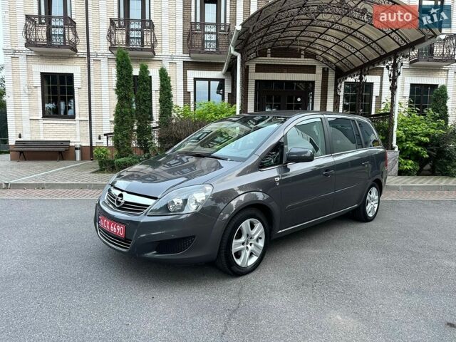 Красный Мазда 323, объемом двигателя 1.5 л и пробегом 3 тыс. км за 1004 $, фото 1 на Automoto.ua