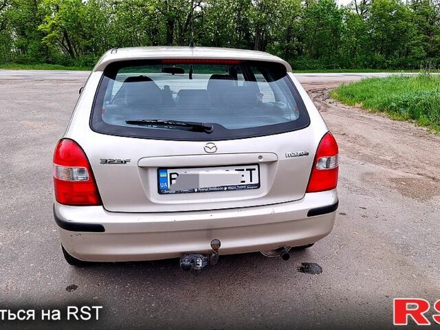 Мазда 323, об'ємом двигуна 1.5 л та пробігом 178 тис. км за 2400 $, фото 1 на Automoto.ua