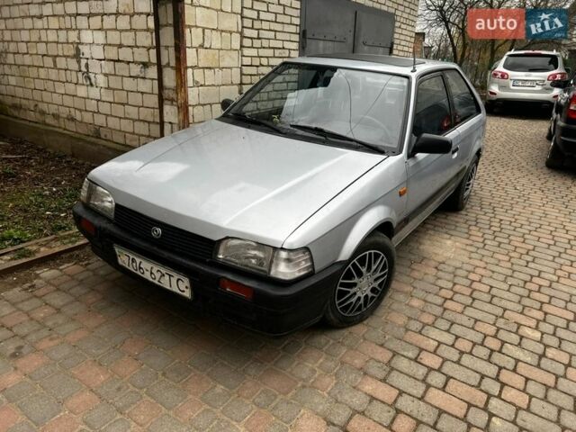 Сірий Мазда 323, об'ємом двигуна 1.6 л та пробігом 280 тис. км за 1500 $, фото 1 на Automoto.ua