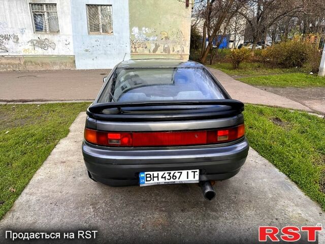 Серый Мазда 323, объемом двигателя 1.6 л и пробегом 200 тыс. км за 1100 $, фото 1 на Automoto.ua