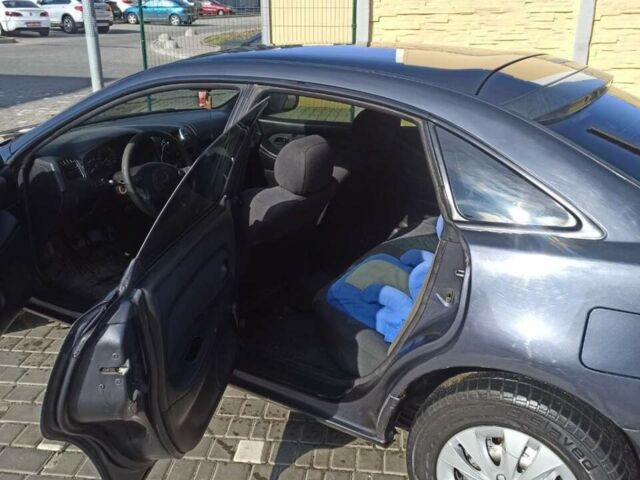 Сірий Мазда 323, об'ємом двигуна 1.49 л та пробігом 320 тис. км за 2600 $, фото 1 на Automoto.ua