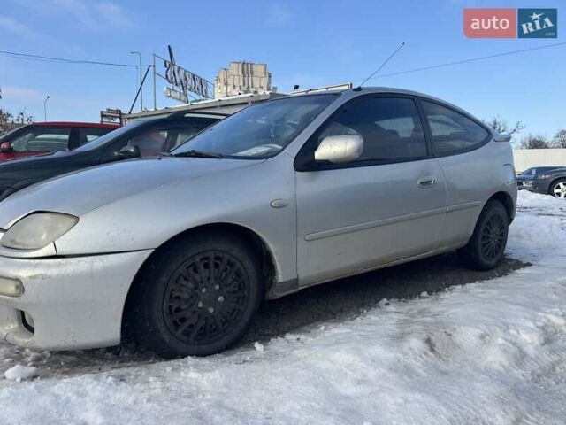 Сірий Мазда 323, об'ємом двигуна 1.49 л та пробігом 200 тис. км за 1199 $, фото 1 на Automoto.ua