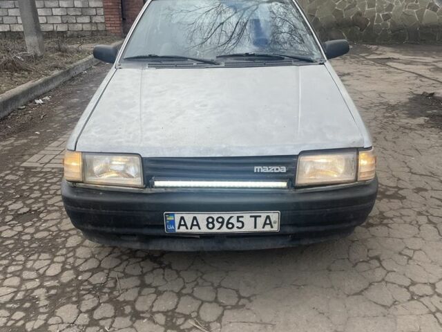 Серый Мазда 323, объемом двигателя 1.5 л и пробегом 170 тыс. км за 845 $, фото 1 на Automoto.ua