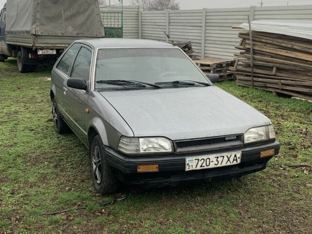 Серый Мазда 323, объемом двигателя 1.6 л и пробегом 3 тыс. км за 1000 $, фото 1 на Automoto.ua