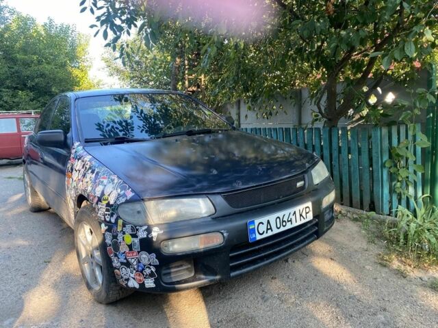 Синій Мазда 323, об'ємом двигуна 0 л та пробігом 200 тис. км за 1301 $, фото 1 на Automoto.ua