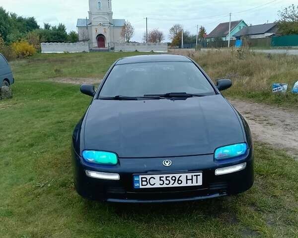 Синий Мазда 323, объемом двигателя 1.5 л и пробегом 360 тыс. км за 2700 $, фото 1 на Automoto.ua
