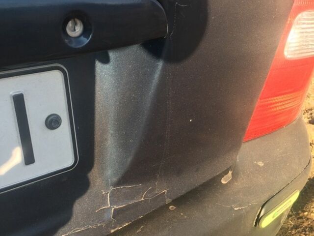 Синий Мазда 323, объемом двигателя 2 л и пробегом 248 тыс. км за 2092 $, фото 1 на Automoto.ua