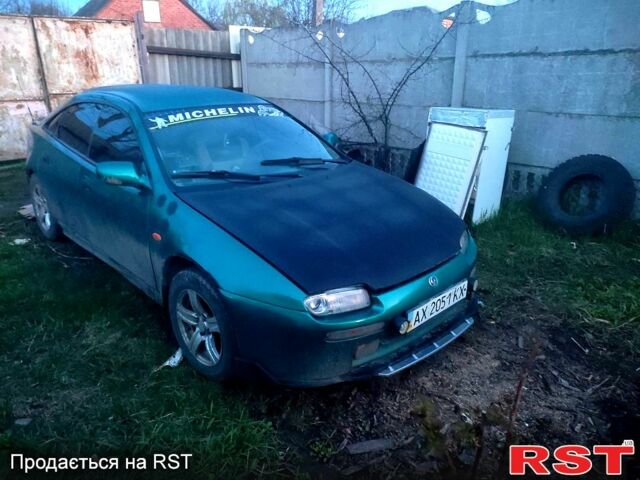 Зеленый Мазда 323, объемом двигателя 1.5 л и пробегом 0 тыс. км за 1300 $, фото 1 на Automoto.ua
