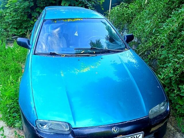 Зелений Мазда 323, об'ємом двигуна 1.5 л та пробігом 0 тис. км за 1000 $, фото 1 на Automoto.ua