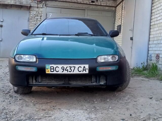 Зеленый Мазда 323, объемом двигателя 0 л и пробегом 288 тыс. км за 1300 $, фото 1 на Automoto.ua